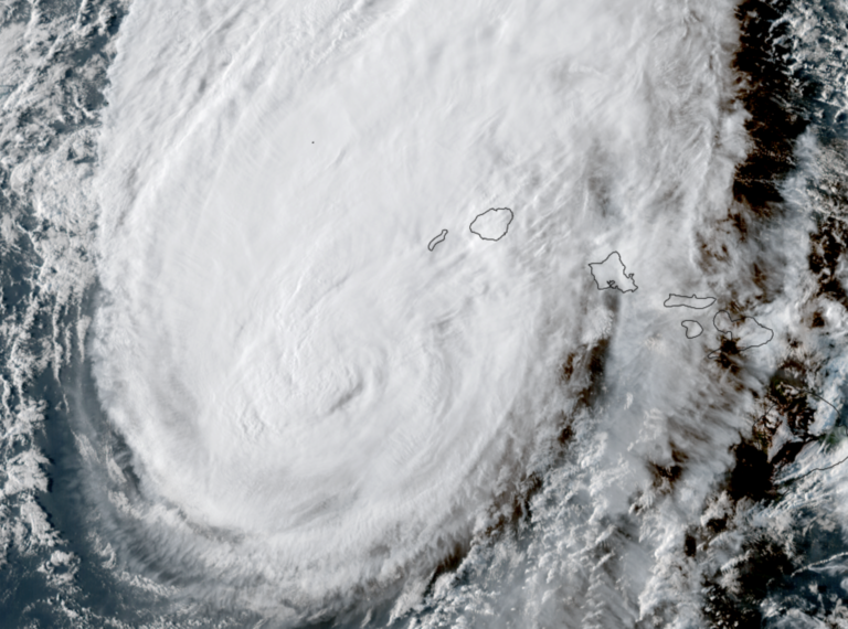 Satellite image Hurricane Lowell