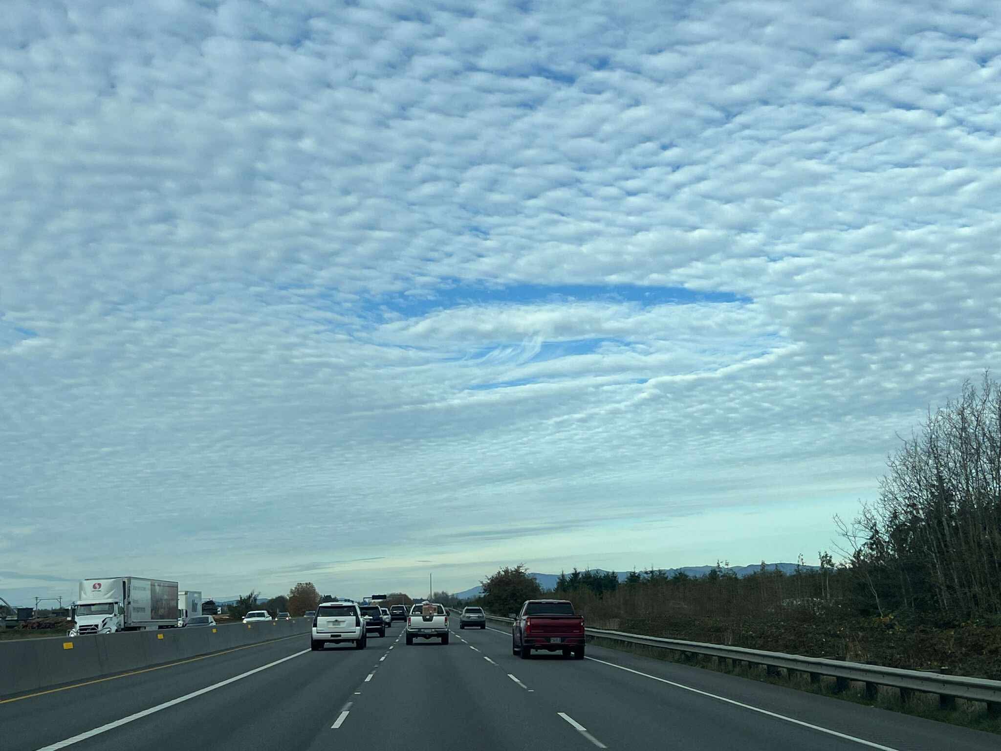 Fallstreak cloud over Marysville